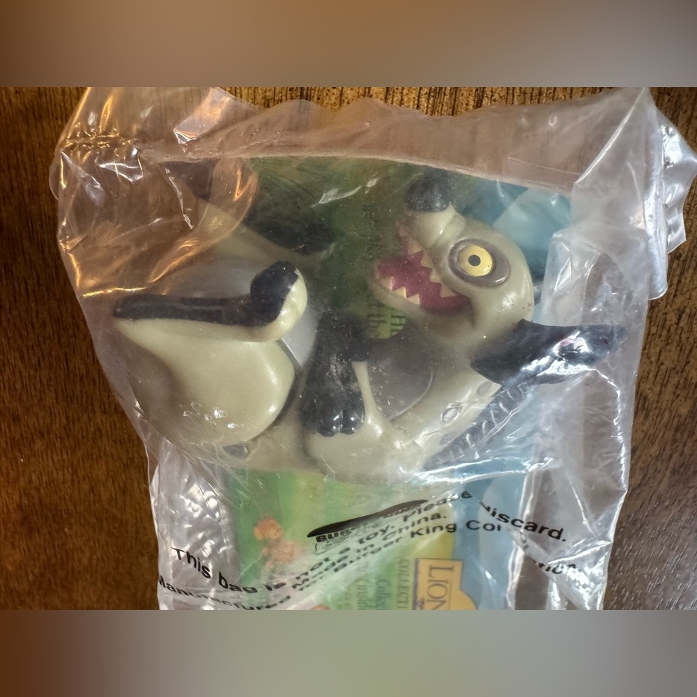 1994 Burger King Lion King Toys Lot of 2 — Hyena Sealed, Pumbaa Bag Open - Picture 5 of 6